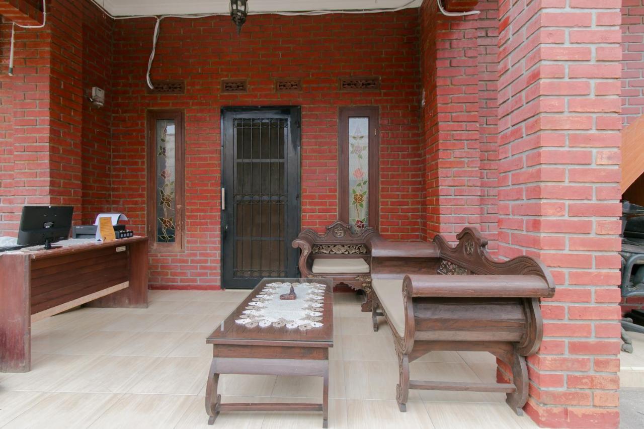 Ayu Homestay Syariah Сукабумі Екстер'єр фото